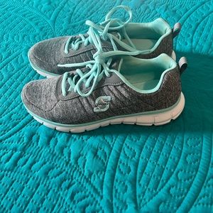 Skechers Memory Foam sneaker